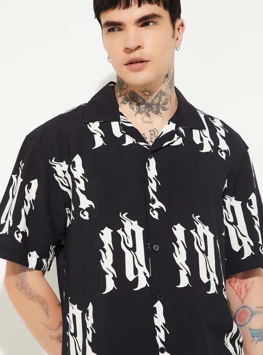 URB_N Men Printed Relaxed Fit Resort Shirt