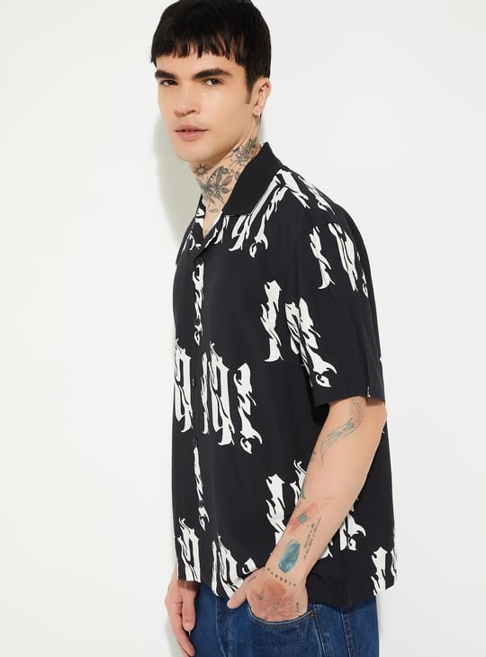 URB_N Men Printed Relaxed Fit Resort Shirt