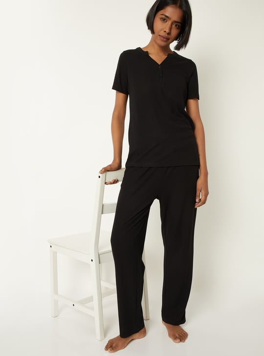 Women Textured PJ Set