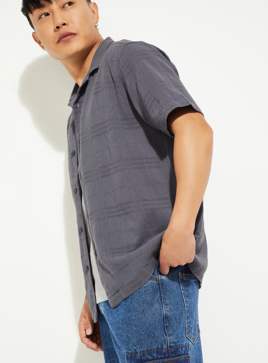 URB_N Men Checked Regular Fit Shirt