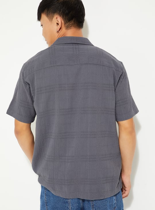 URB_N Men Checked Regular Fit Shirt