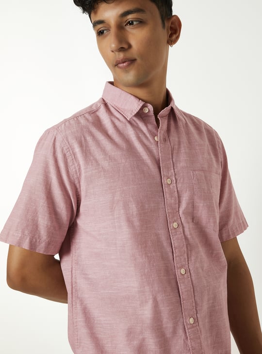 Men Solid Regular Fit Shirt