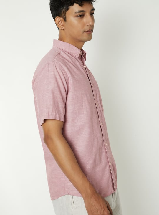 Men Solid Regular Fit Shirt