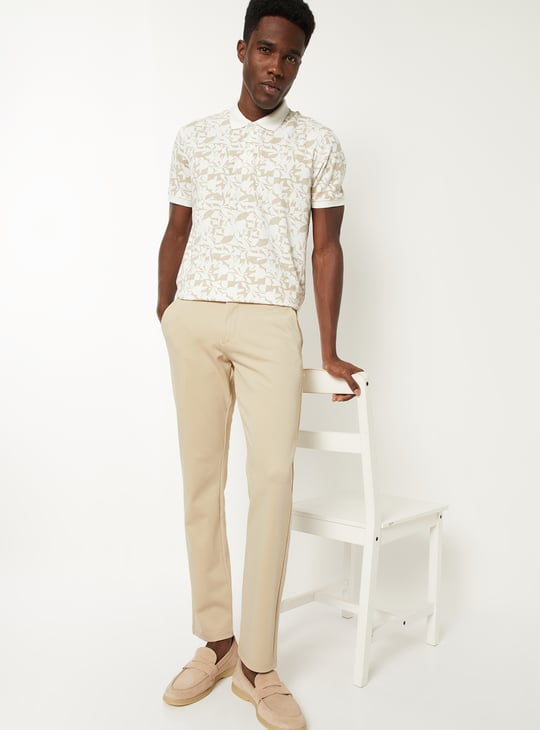 Men Solid Slim Fit Trousers