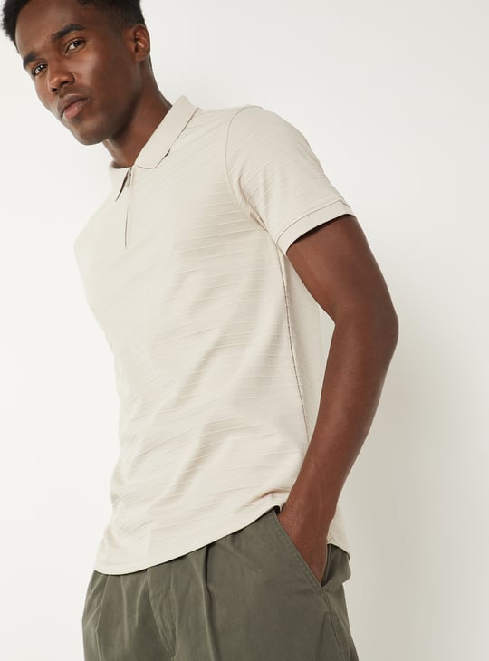 Men Textured Polo T-shirt
