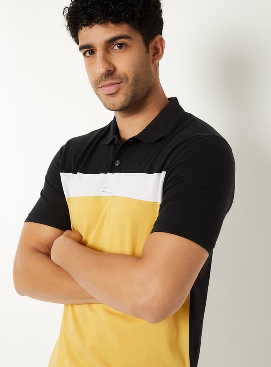 Men Colourblock Polo T-shirt