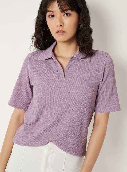 Women Textured Johnny Collar T-shirt