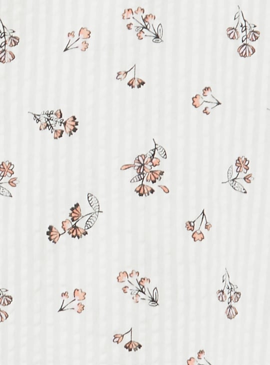 Girls Printed Seersucker Tie-up Shirt
