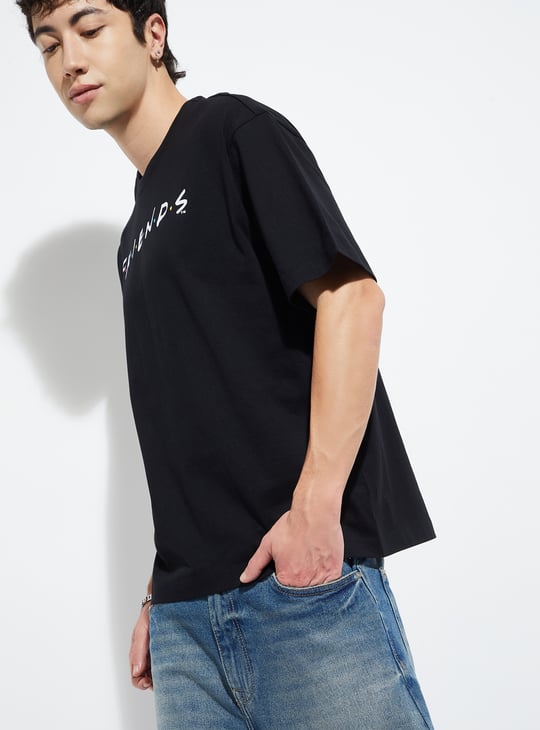 URB_N Men Friends Print Oversized T-shirt | T-shirts