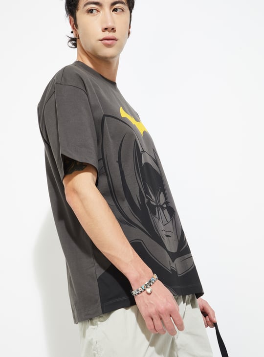URB_N Men Batman Print Oversized T-shirt