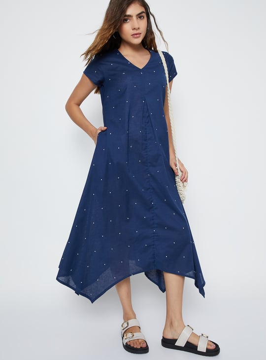 Women Embroidered Asymmetric Hem Dress