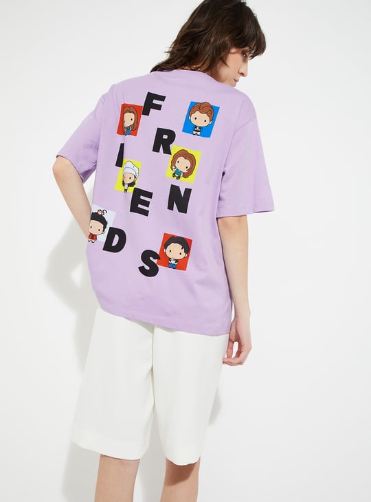 URB_N Women Friends Print Oversized T-shirt