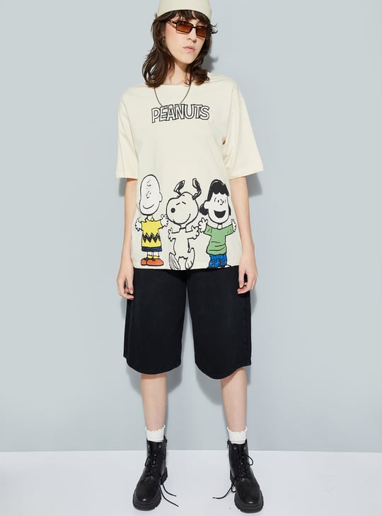 URB_N Women Peanut Snoopy Print Oversized T-shirt