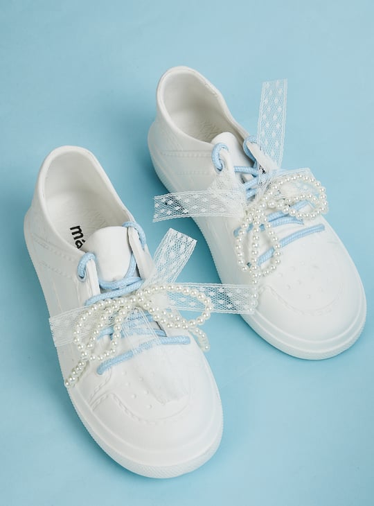 Girls Pearl Embellished Lace-Up Shoes