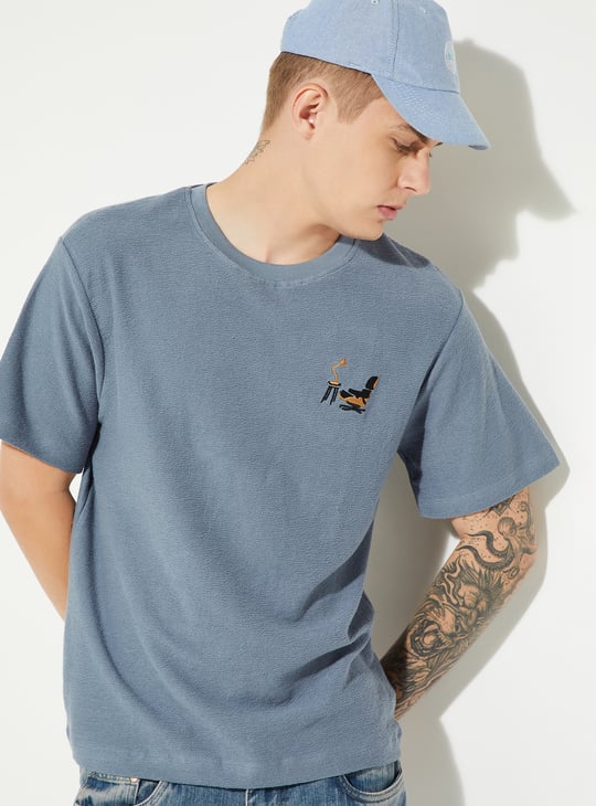 URB_N Men Embroidered T-shirt