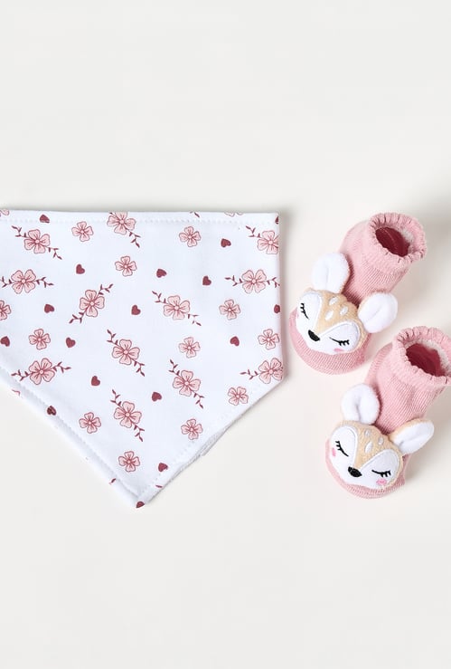 Juniors Floral Print Bib and Deer Applique Booties Set