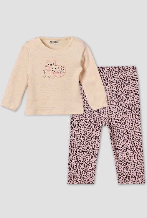 Juniors Printed T-shirt with Pyjamas Set