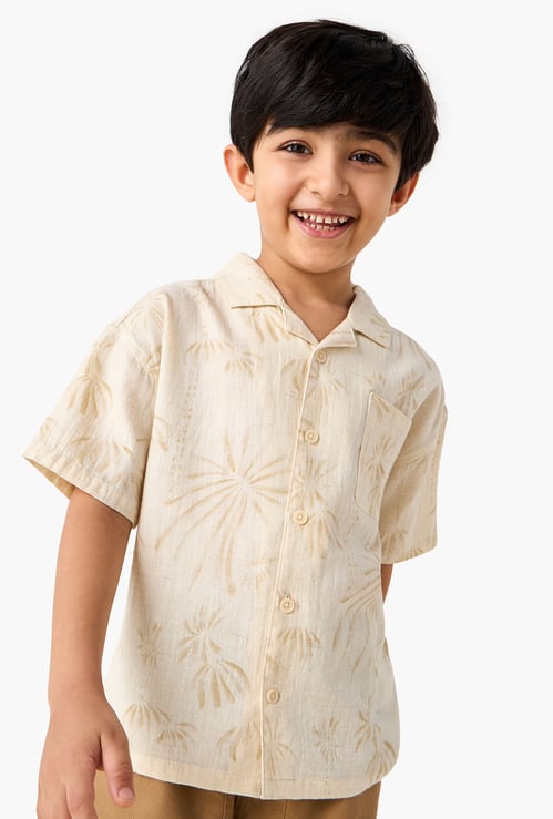Juniors All-Over Print Shirt with Camp Collar