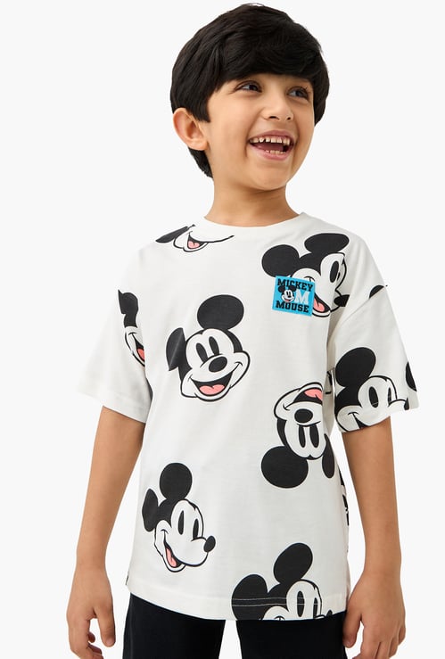 Juniors All-Over Mickey Mouse Print T-shirt with Short Sleeves