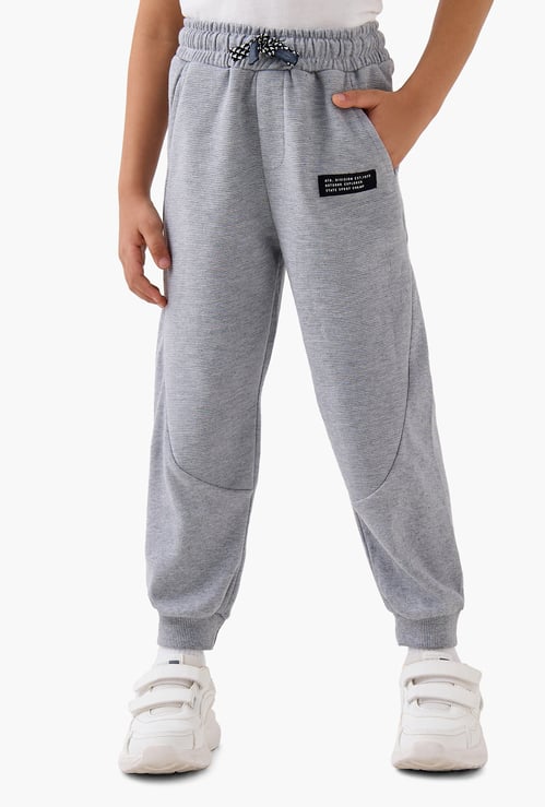 Juniors Textured Joggers with Applique Detail and Drawstring Closure