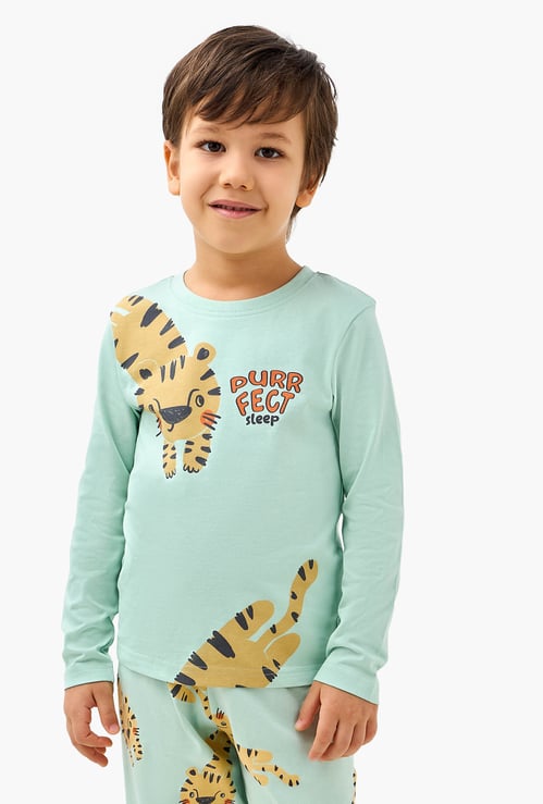 Juniors Tiger Print T-shirt and Joggers