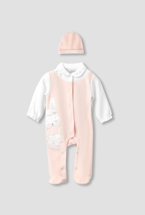 Juniors Applique Detail Collared Sleepsuit with Beanie