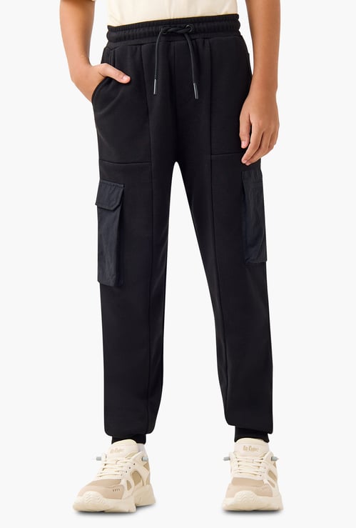 Juniors Solid Cargo Joggers with Drawstring Closure and Pockets