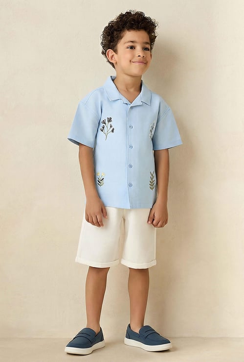 Juniors Floral Embroidered Shirt and Shorts Set