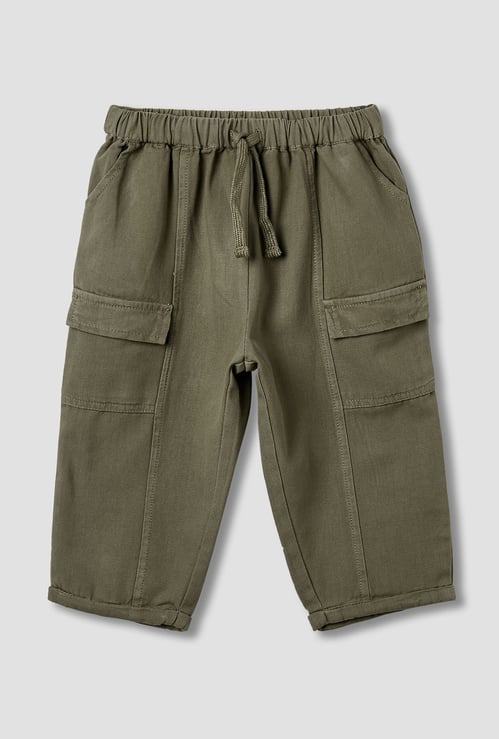 Juniors Solid Trousers with Cargo Pockets