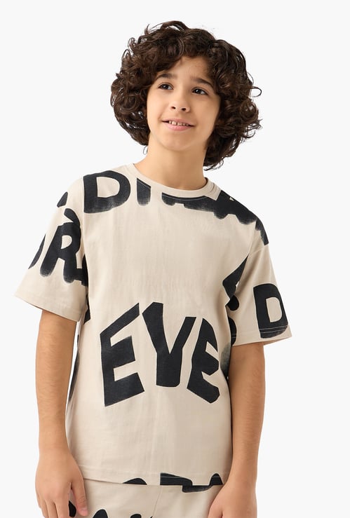 Juniors Graphic Print T-shirt