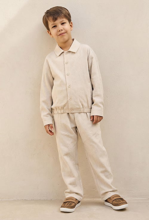 Juniors Textured Shirt and Trousers Set
