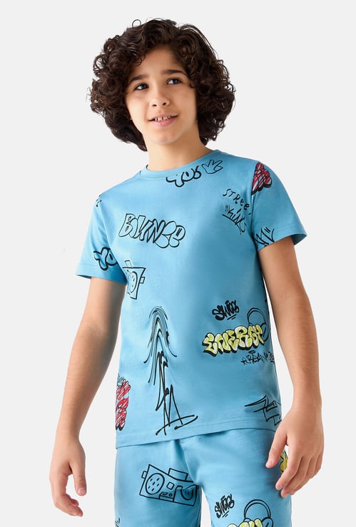 Juniors Graphic Print T-shirt