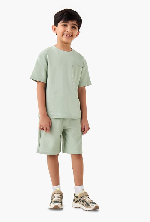 Juniors Textured T-shirt and Shorts Set