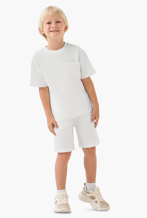 Juniors Textured T-shirt and Shorts Set