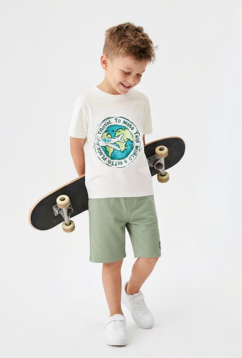 Juniors Graphic Print T-shirt