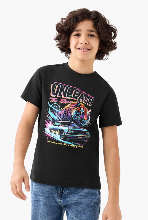 Juniors Graphic Print T-shirt
