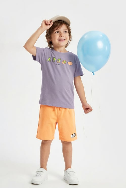 Juniors Graphic Print T-shirt