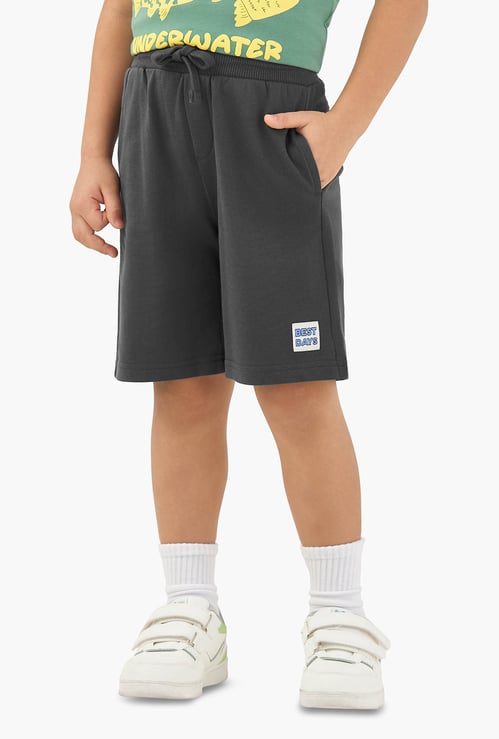 Juniors Applique Detail Shorts with Drawstring Waistband