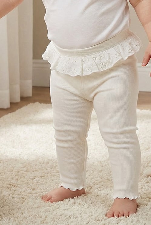 Juniors Schiffli Frill  Leggings