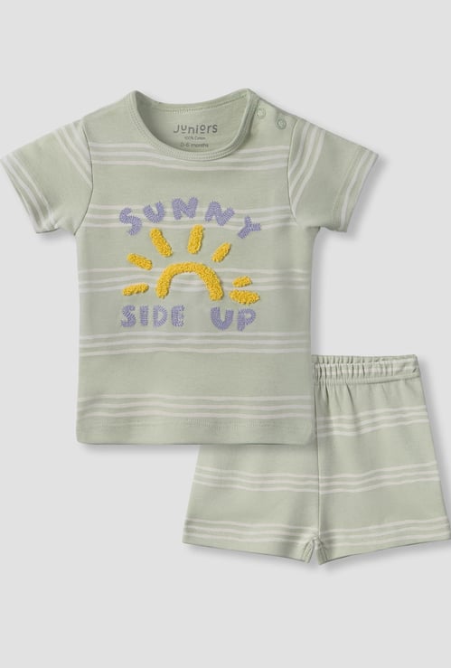 Juniors Applique T-shirt & Shorts Set