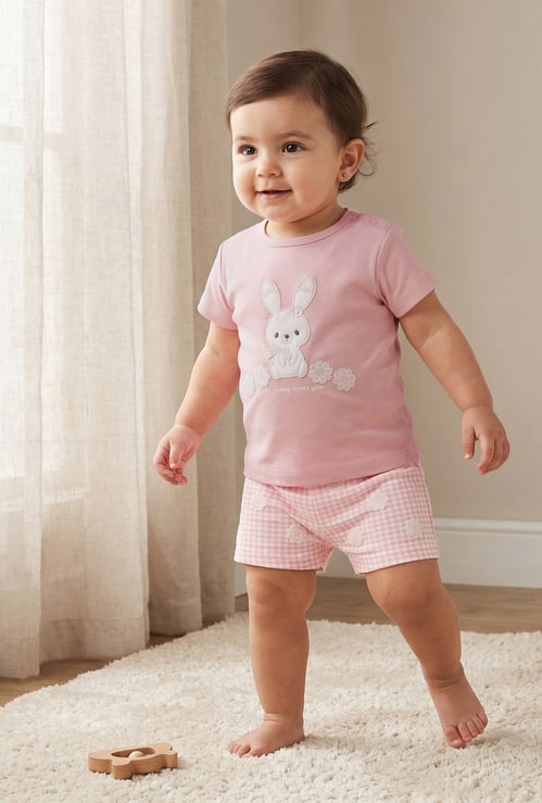 Juniors Applique T-shirt & Shorts Set