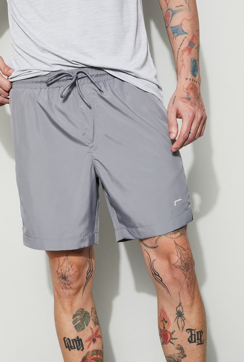 FAME FOREVER ACTIVE Solid Regular Fit Shorts