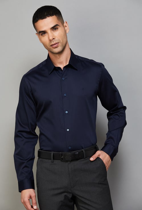 ARROW Men Solid Slim Fit Formal Shirt