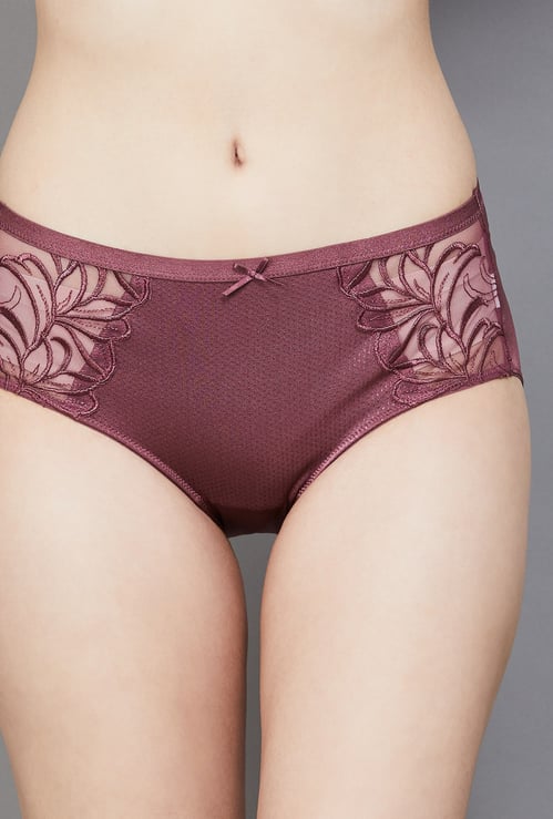 TRIUMPH Lace Hipster Panty