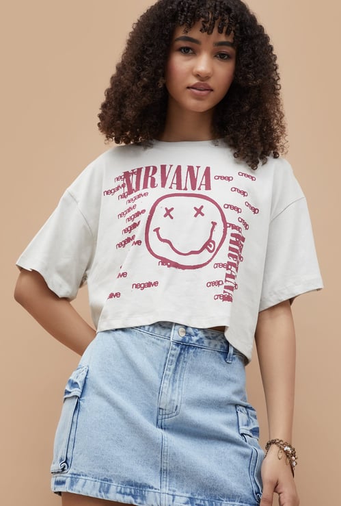 GINGER Nirvana Printed Boxy Crop T-shirt