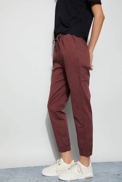 FAME FOREVER Solid Slim Fit Joggers