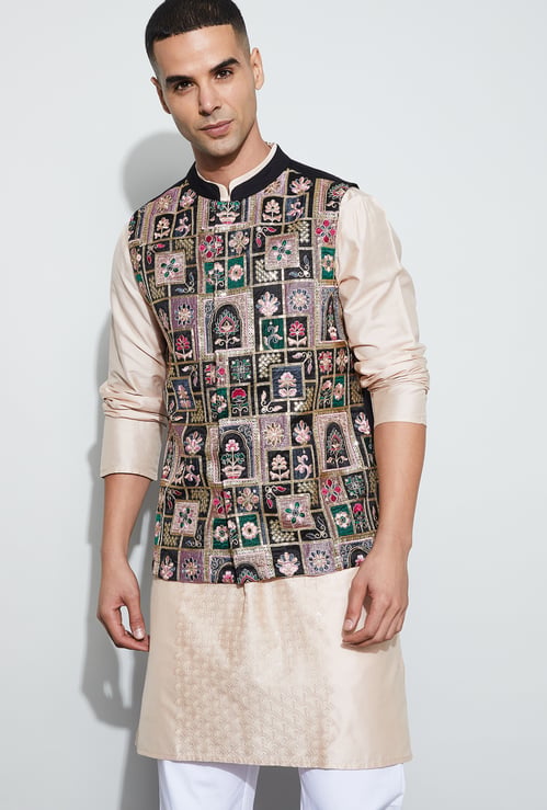 MELANGE Embroidered Gilet