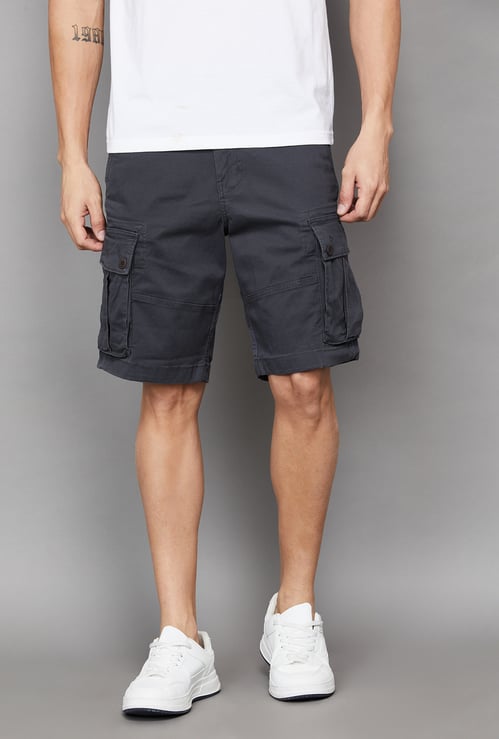 AMERICAN EAGLE Solid Regular Fit Shorts