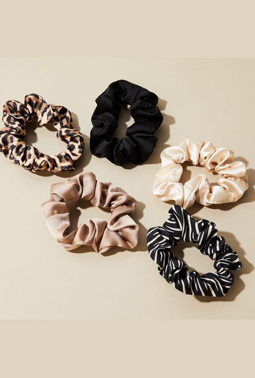 FAME FOREVER Assorted Scrunchies - Pack of 5