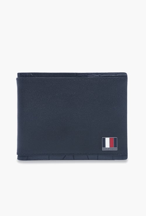 TOMMY HILFIGER Leather Bi-Fold Wallet with Embossed Trim